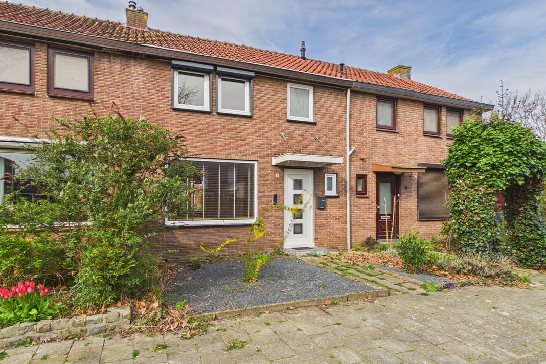 Foto 28 van Azaleastraat 5