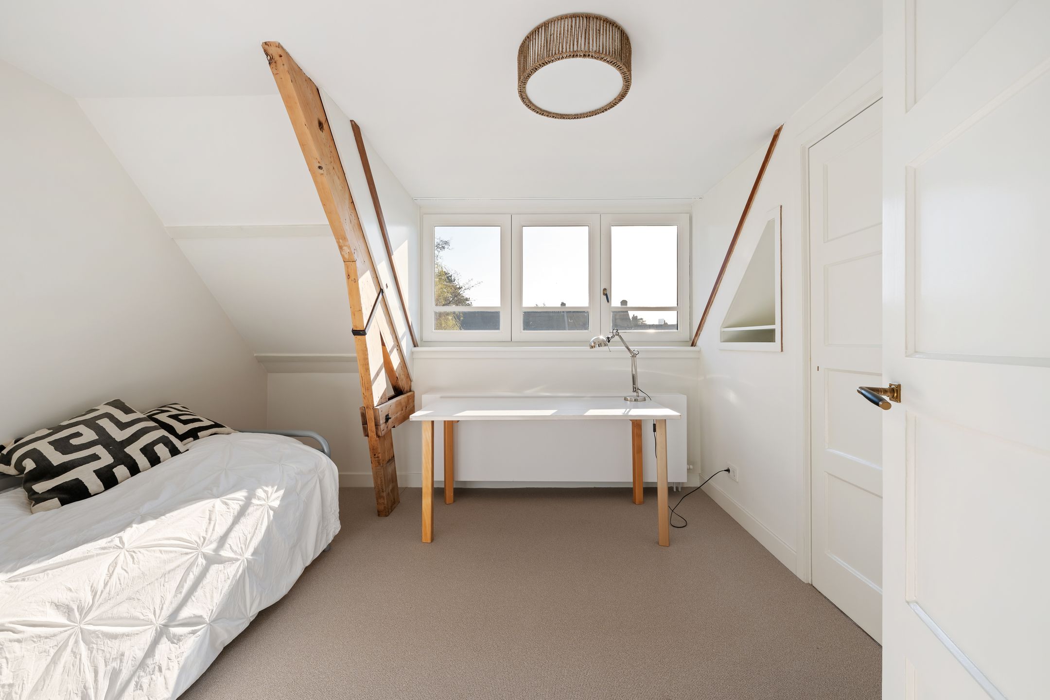 Foto 30 van Van Somerenstraat 1