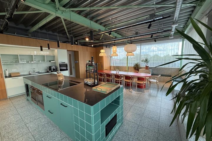 Photo 2 of Haparandaweg 280