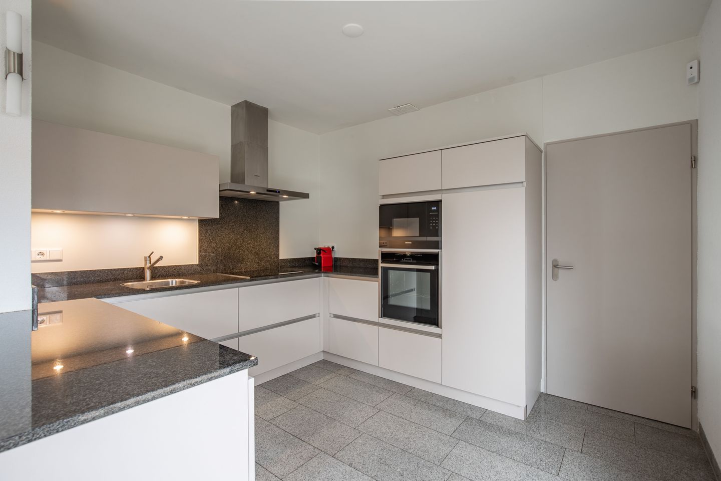 Foto 5 van Douve Weienstraat 42