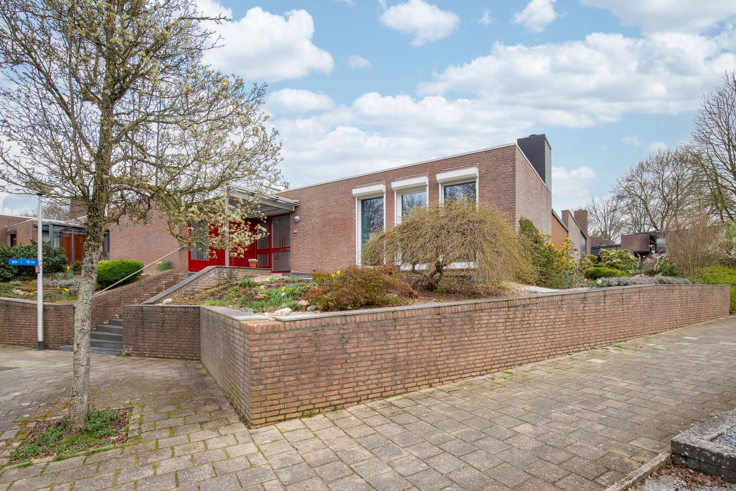 Foto 25 van Douve Weienstraat 42