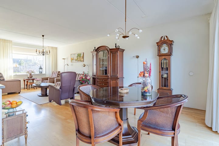 Photo 4 of Ds. Bennink Boltstraat 4