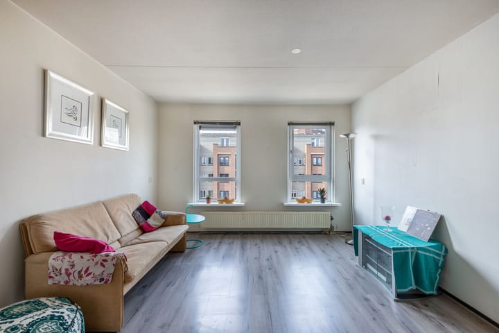 Photo 2 of Staalstraat 176