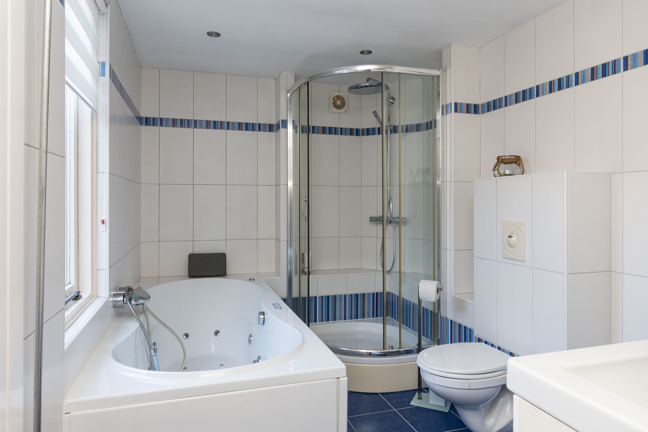 Foto 42 van Bredaseweg 133