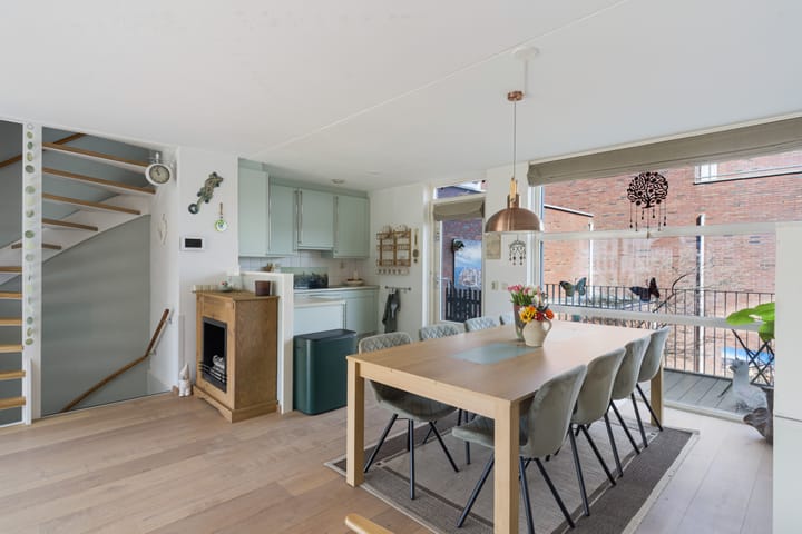 Foto 3 van Sint Petersburglaan 48