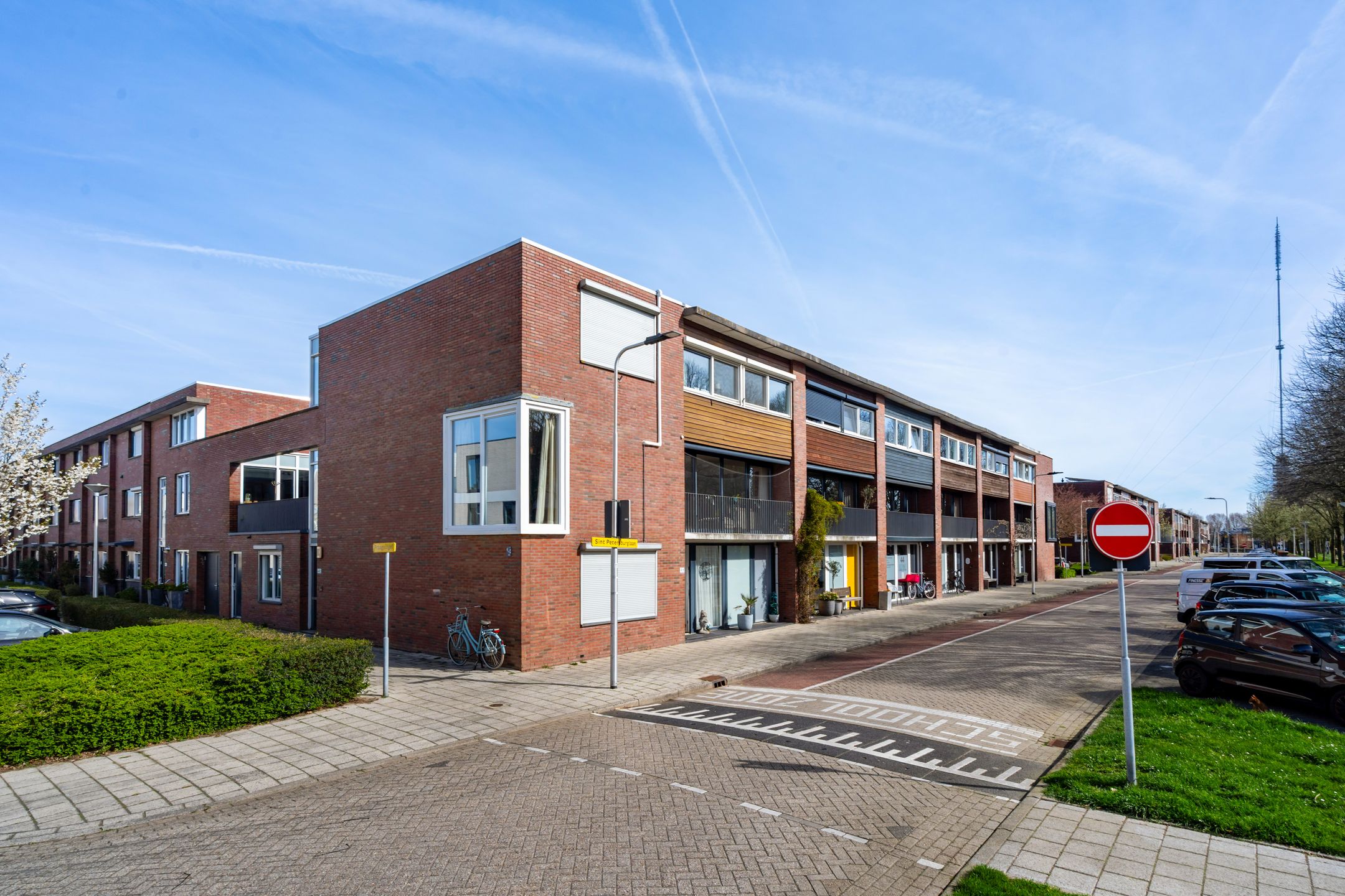 Foto 51 van Sint Petersburglaan 48