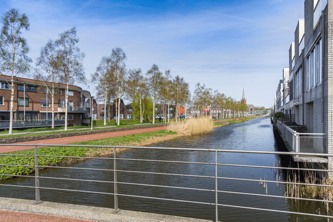 Foto 56 van Sint Petersburglaan 48