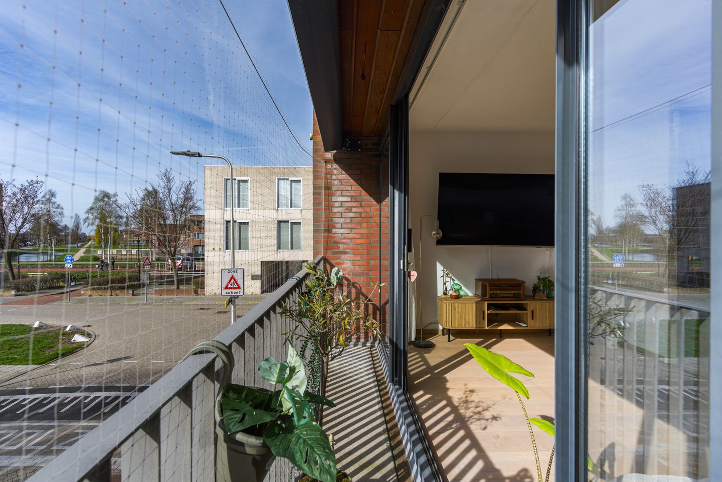 Foto 25 van Sint Petersburglaan 48