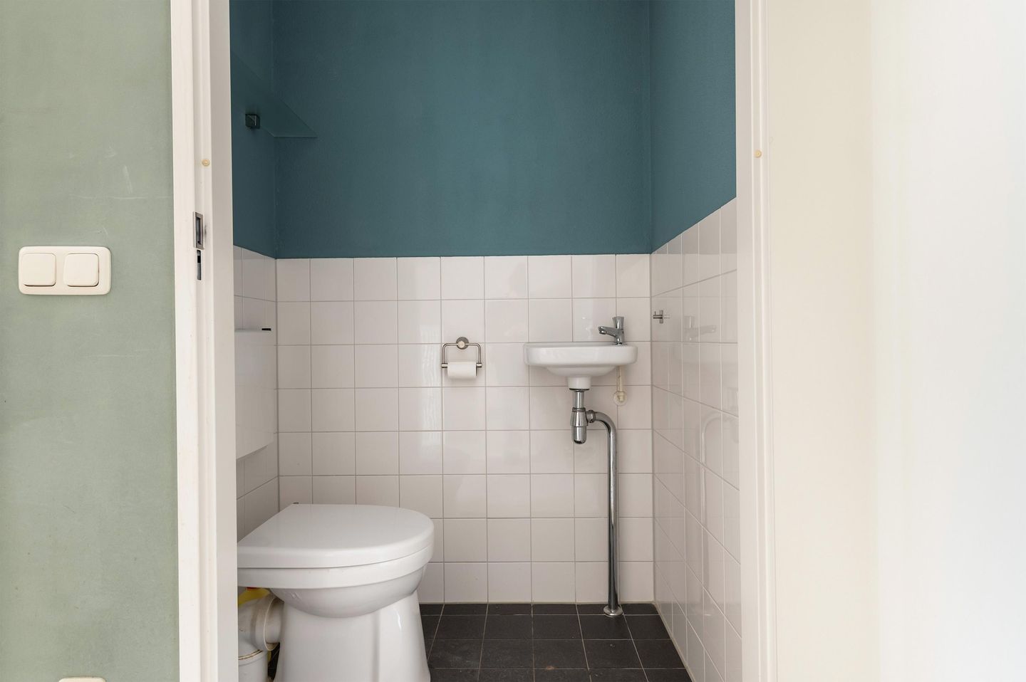 Photo 5 of Vriesschestraat 31