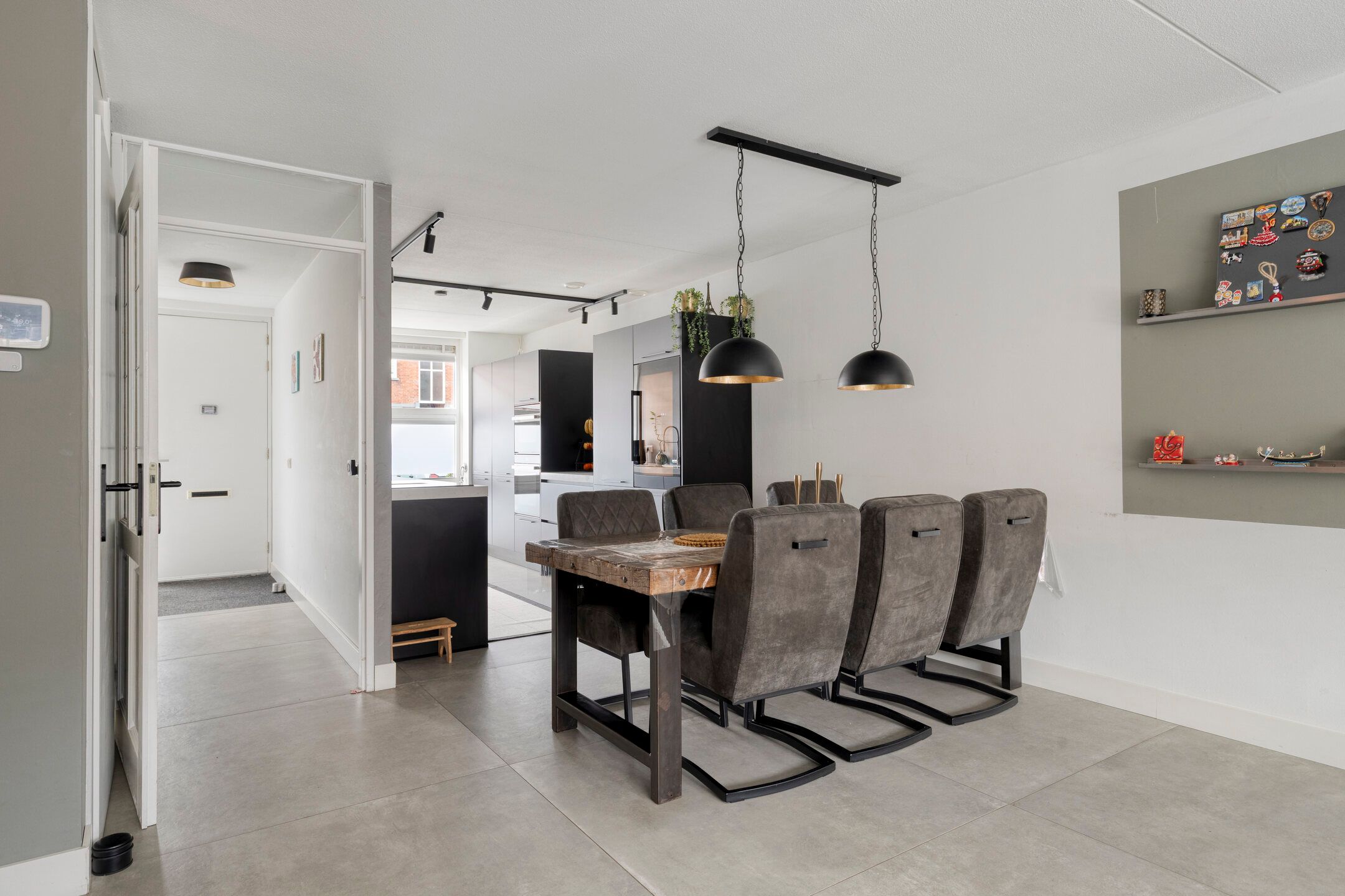 Photo 9 of Amerongenstraat 27