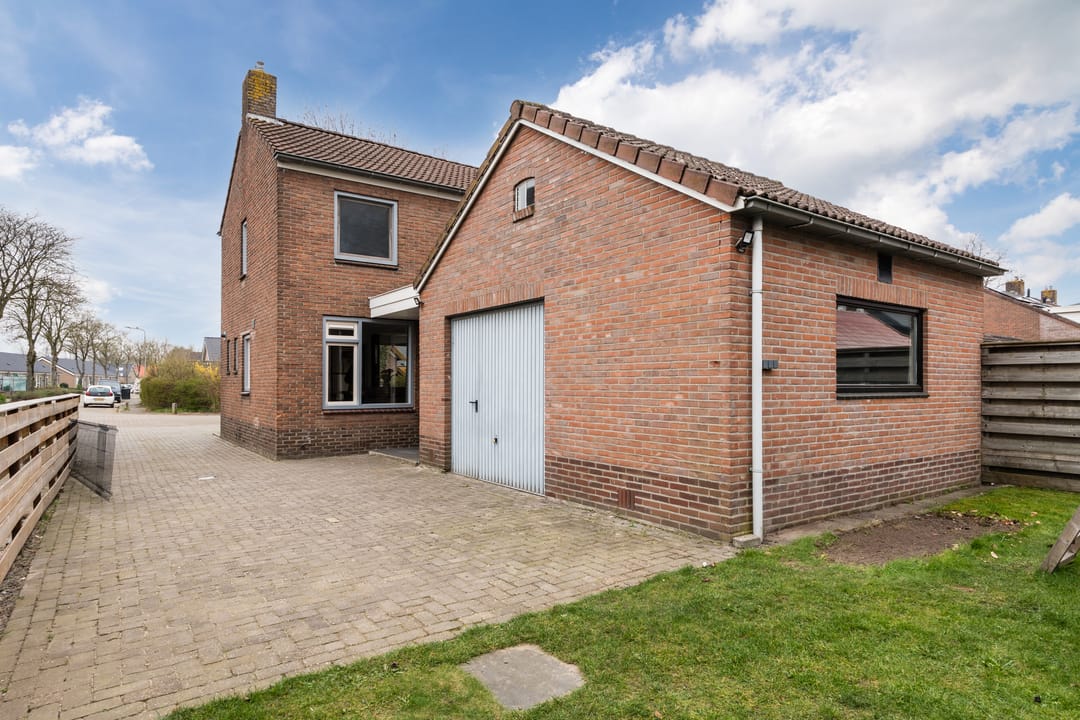 Photo 26 of Buddingerstraat 38