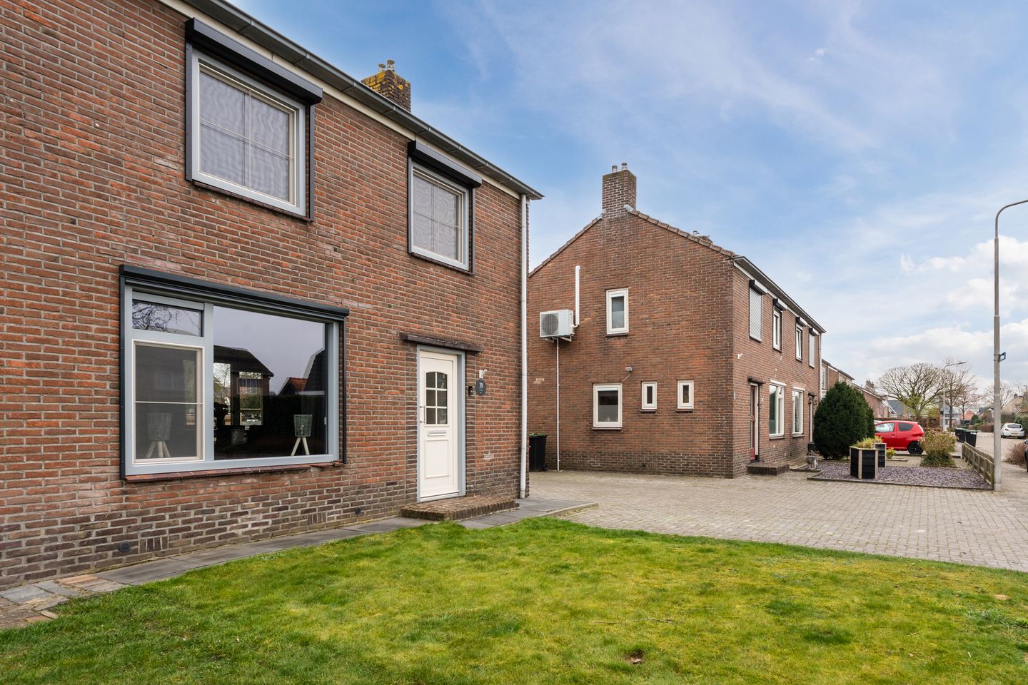 Photo 25 of Buddingerstraat 38