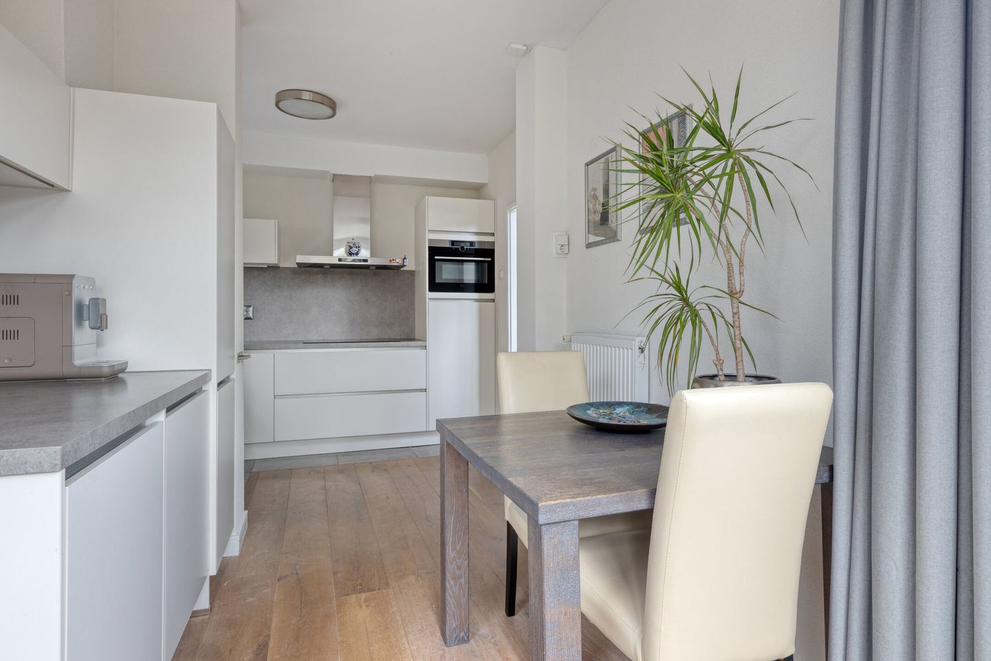 Foto 10 van Bermweg 504