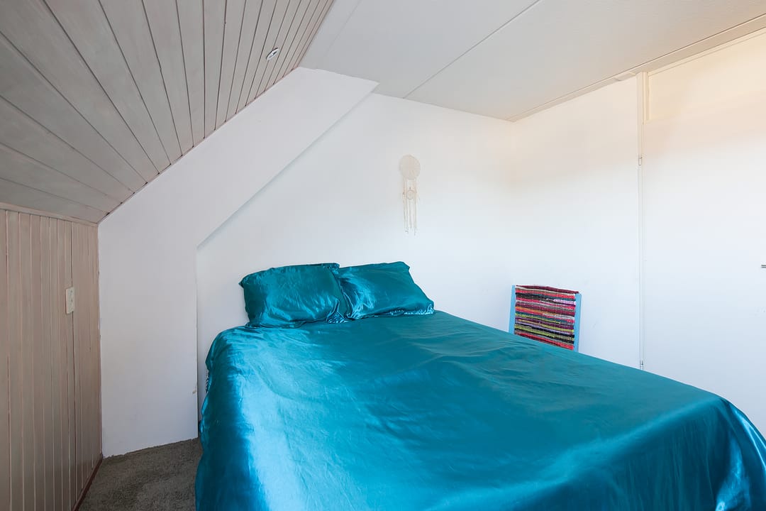 Bright and spacious family home with large sunny garden in Almere Waterwijk — 21
