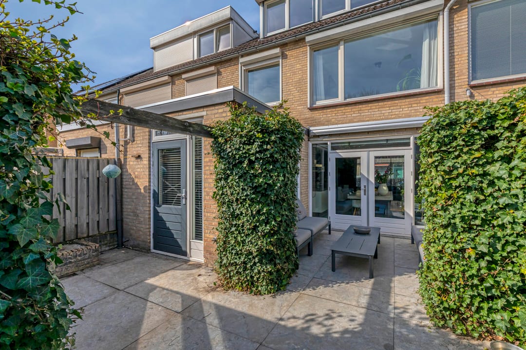 Photo 17 of Pastoor Schutjesstraat 37