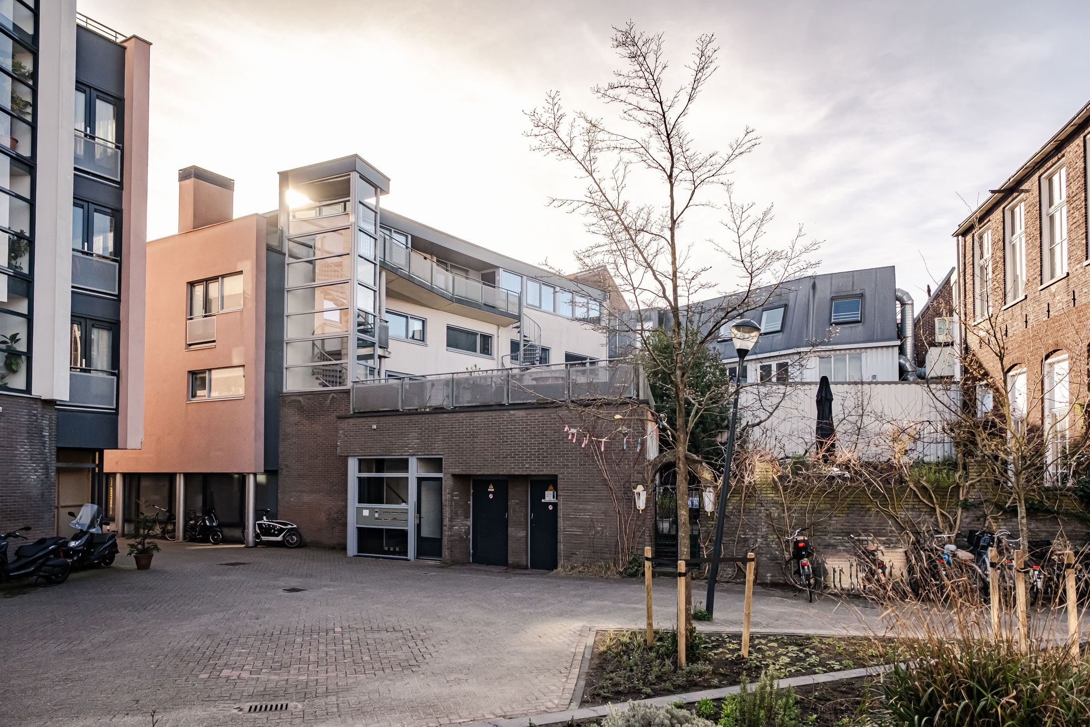 Maisonnette with Rooftop Terrace in Haarlem City Center — 34