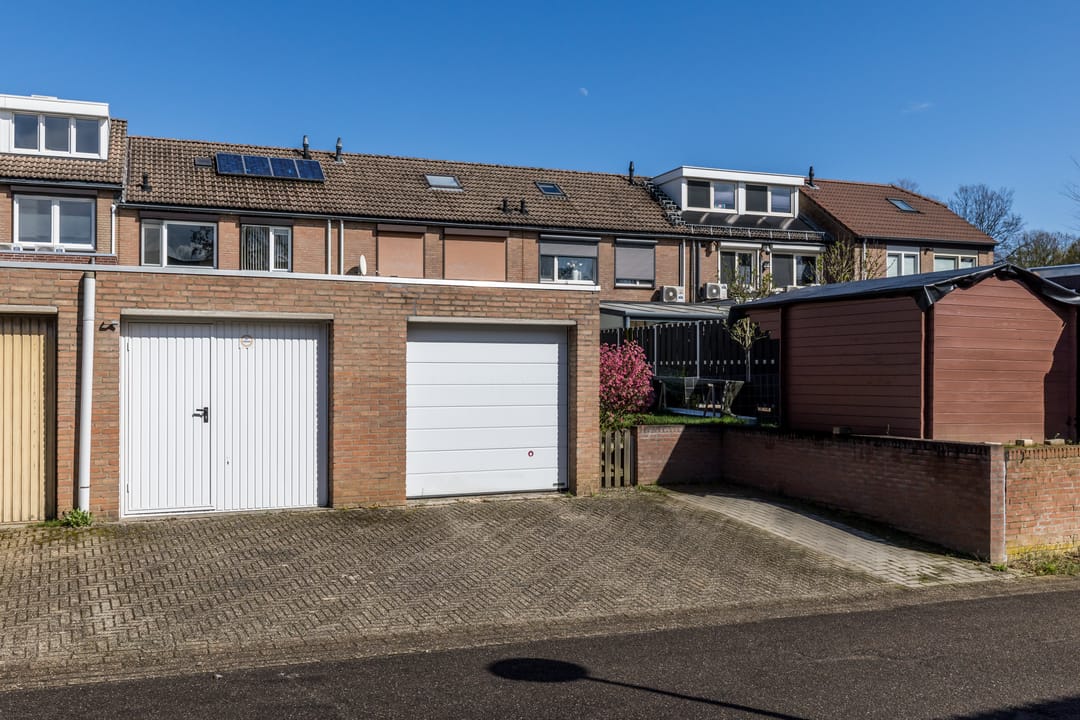 Photo 31 of Hunzestraat 37