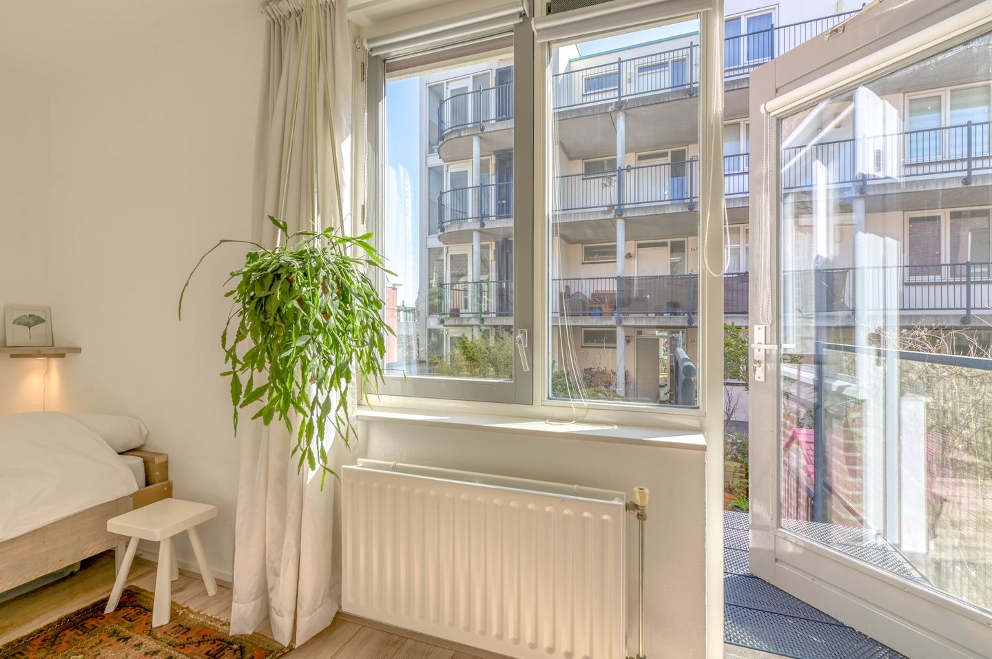 Foto 40 van Witte de Withstraat 186