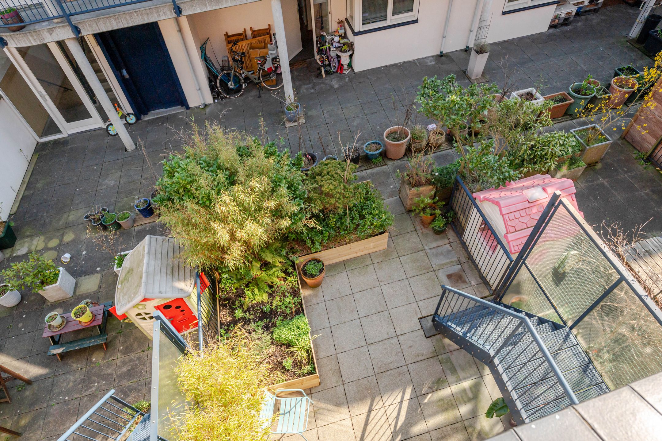 Foto 57 van Witte de Withstraat 186