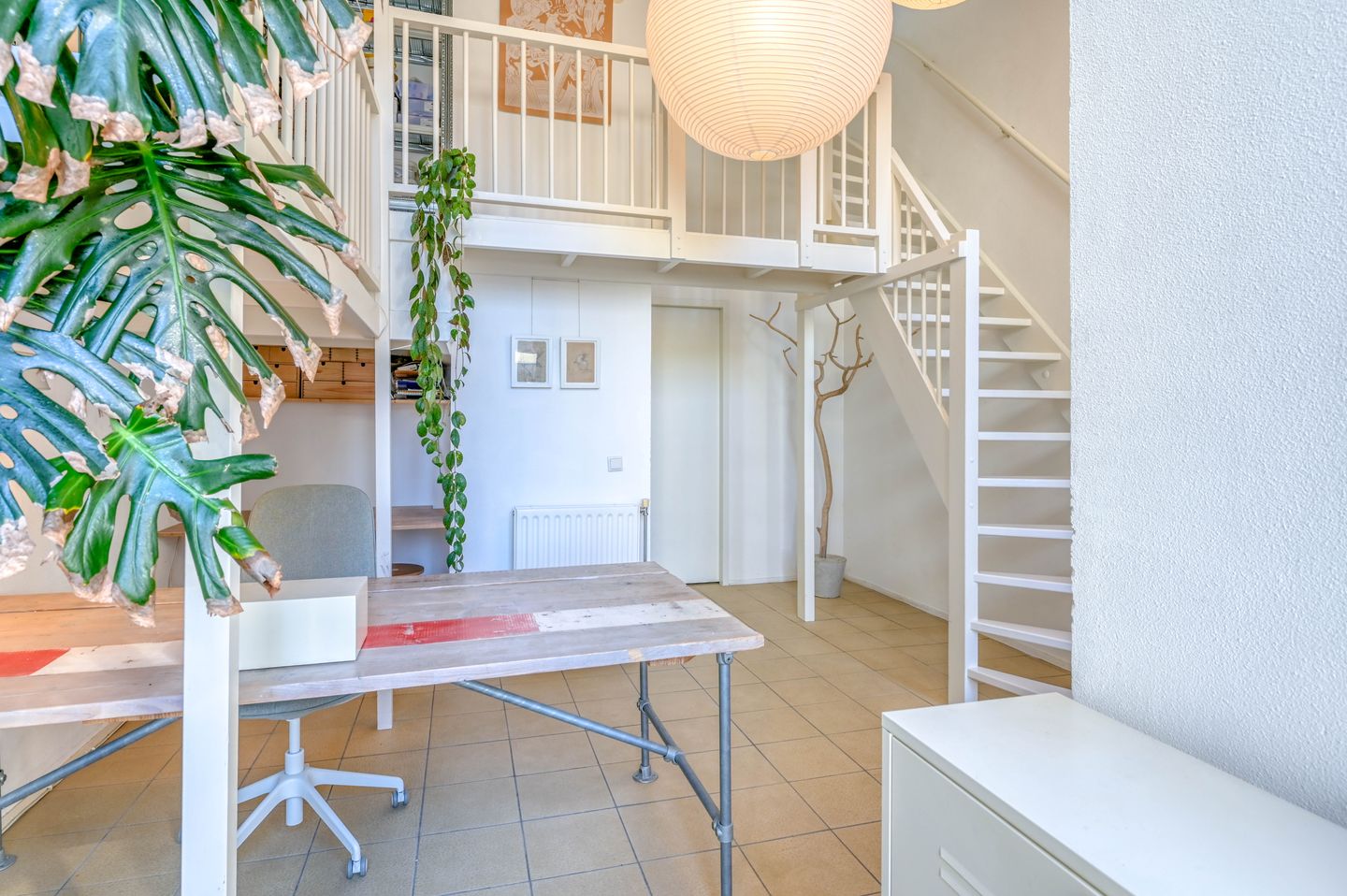 Foto 10 van Witte de Withstraat 186