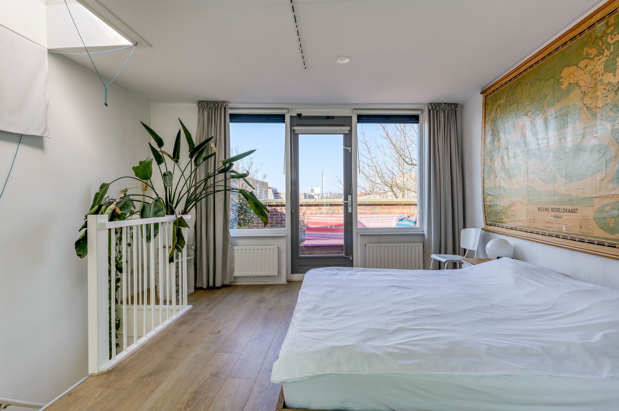 Foto 60 van Witte de Withstraat 186