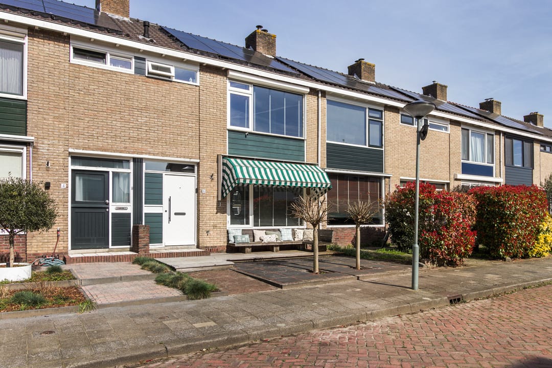 Photo 37 of Van Schendelstraat 6