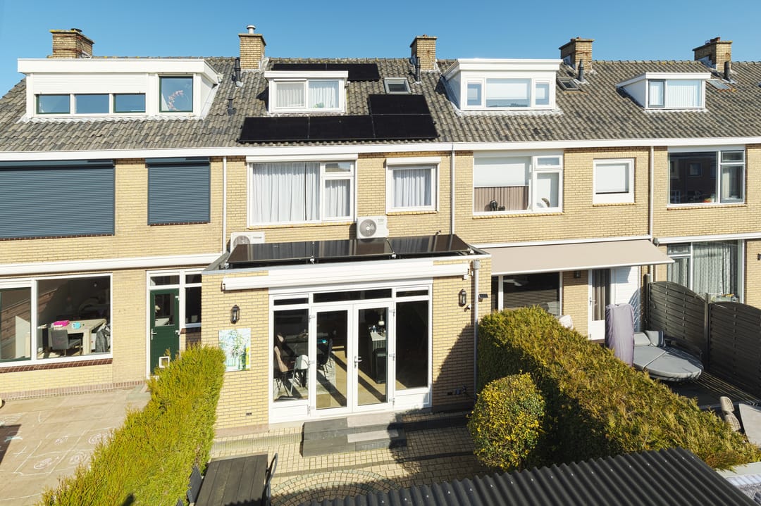 Foto 32 van De Genestetstraat 19