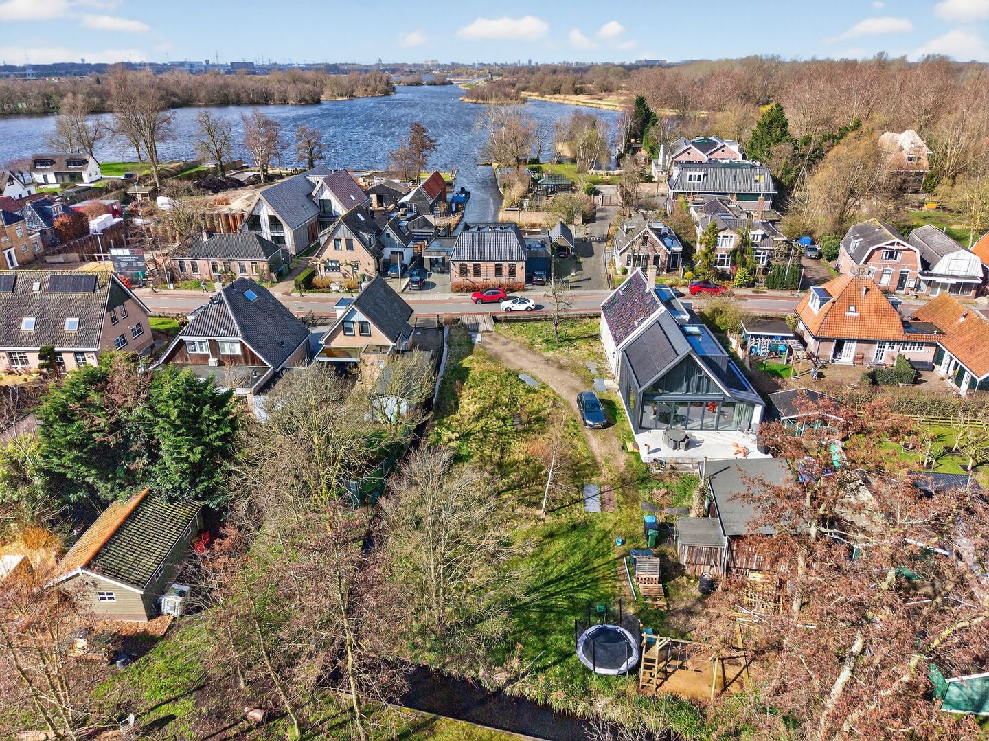 Photo 14 of Noordeinde 133