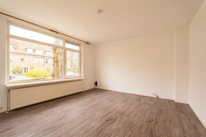 Photo 3 of Eksterlaan 218