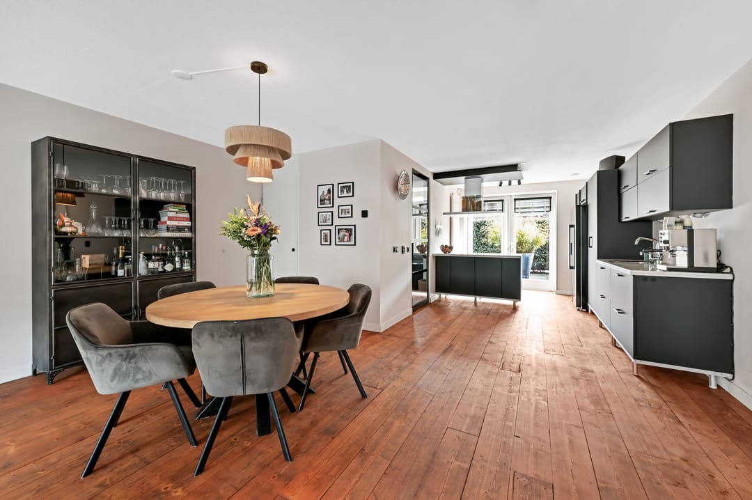 Move-in Ready Family Home with 4 Bedrooms in Nesselande — 16