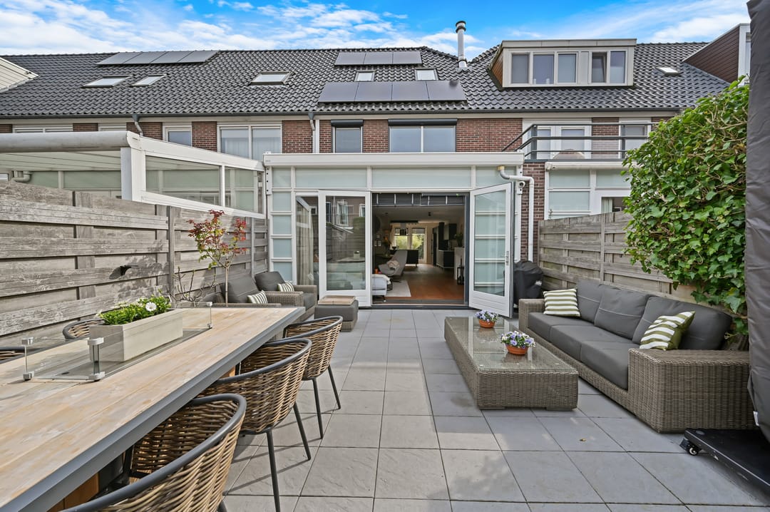 Move-in Ready Family Home with 4 Bedrooms in Nesselande — 31