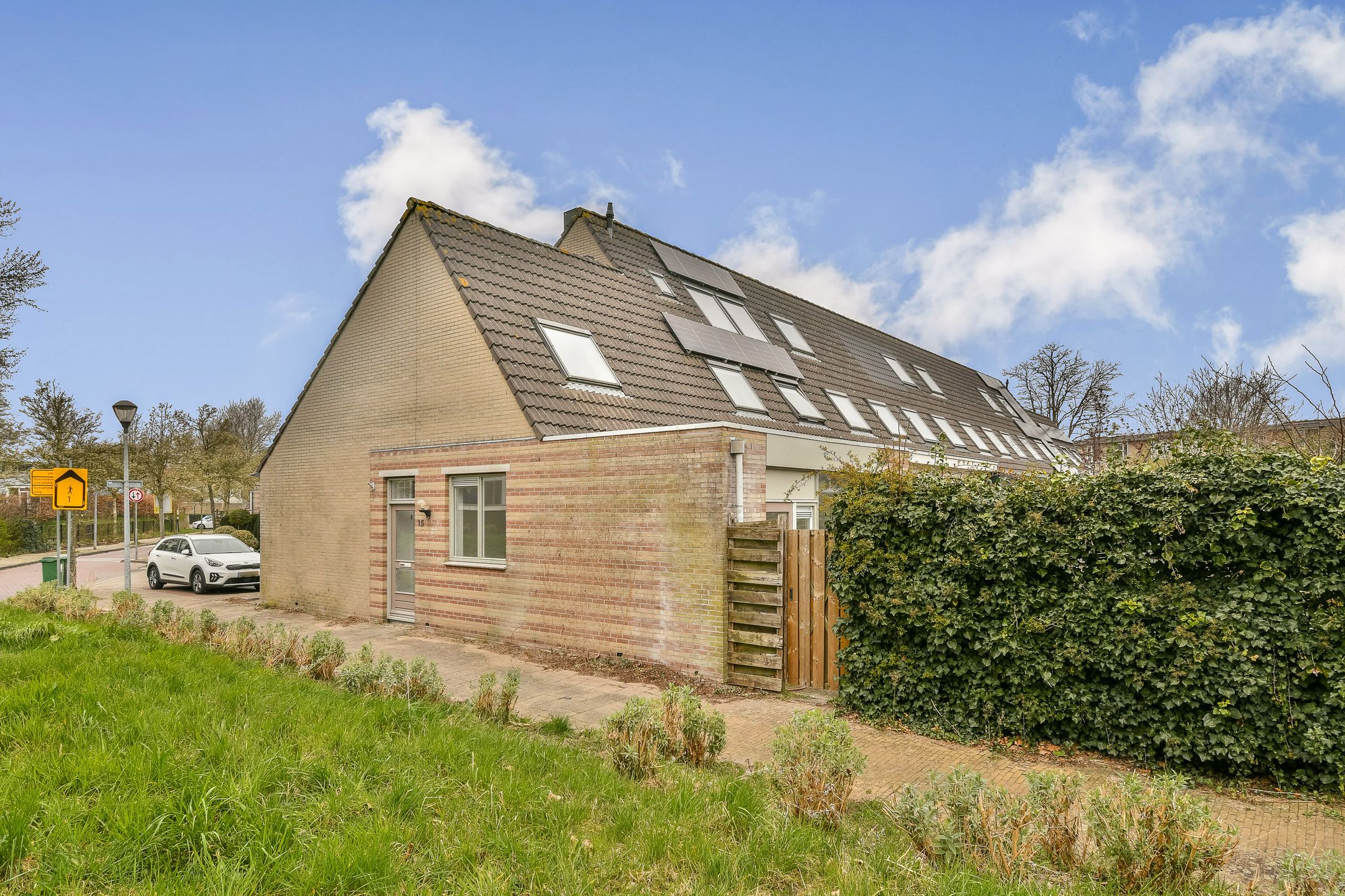 Photo 3 of Dragonstraat 15