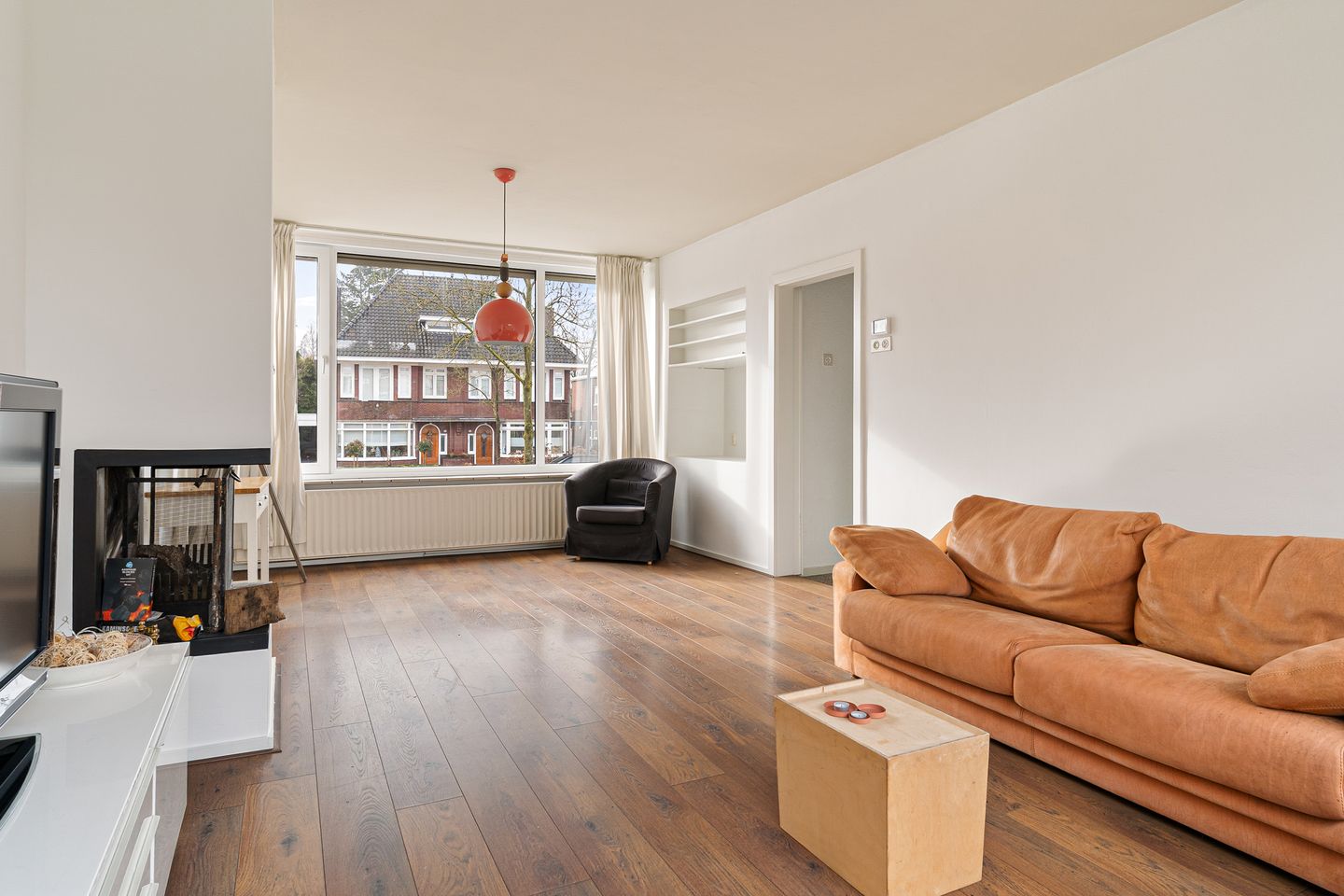 Foto 14 van Gronausestraat 121