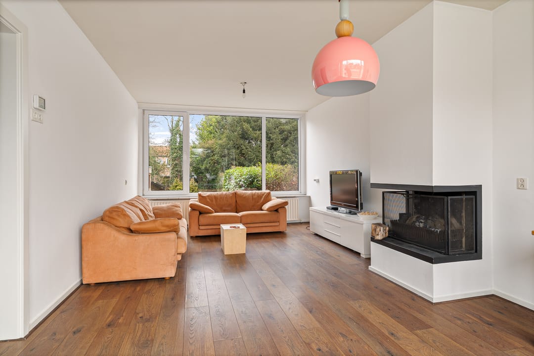 Foto 11 van Gronausestraat 121