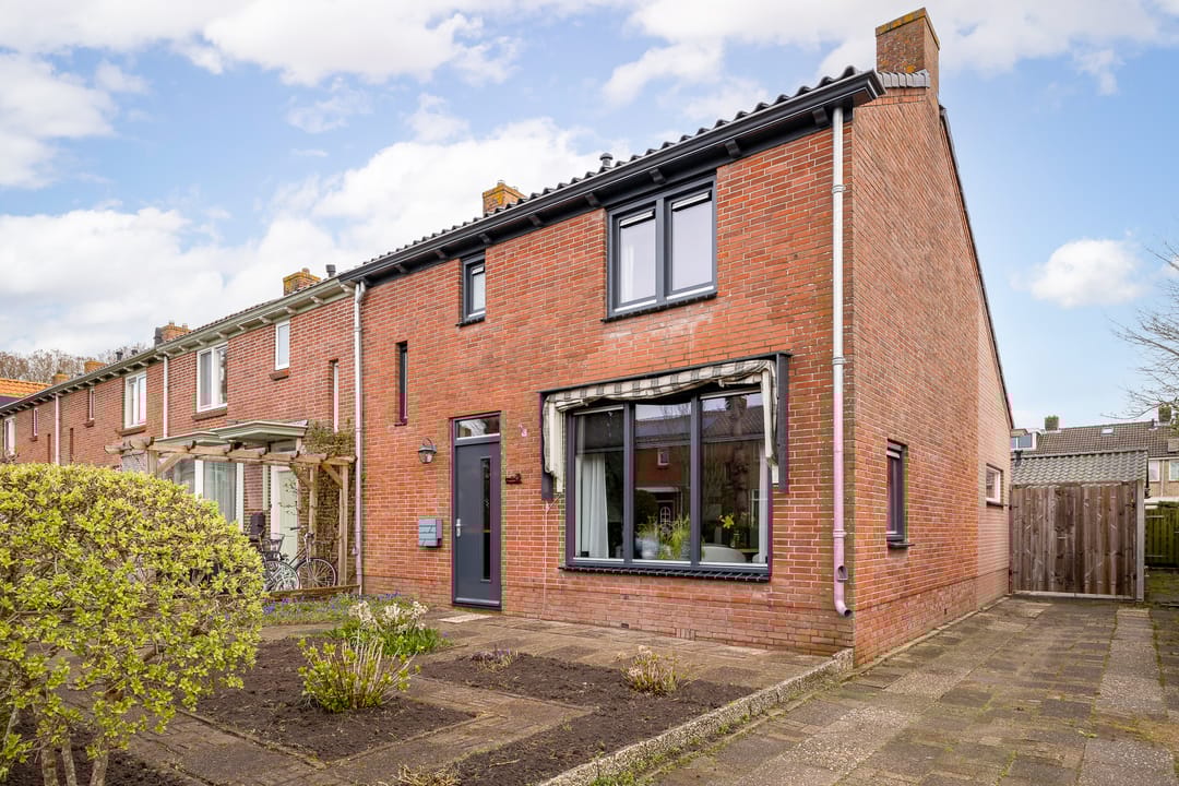 Foto 1 van Julianastraat 25