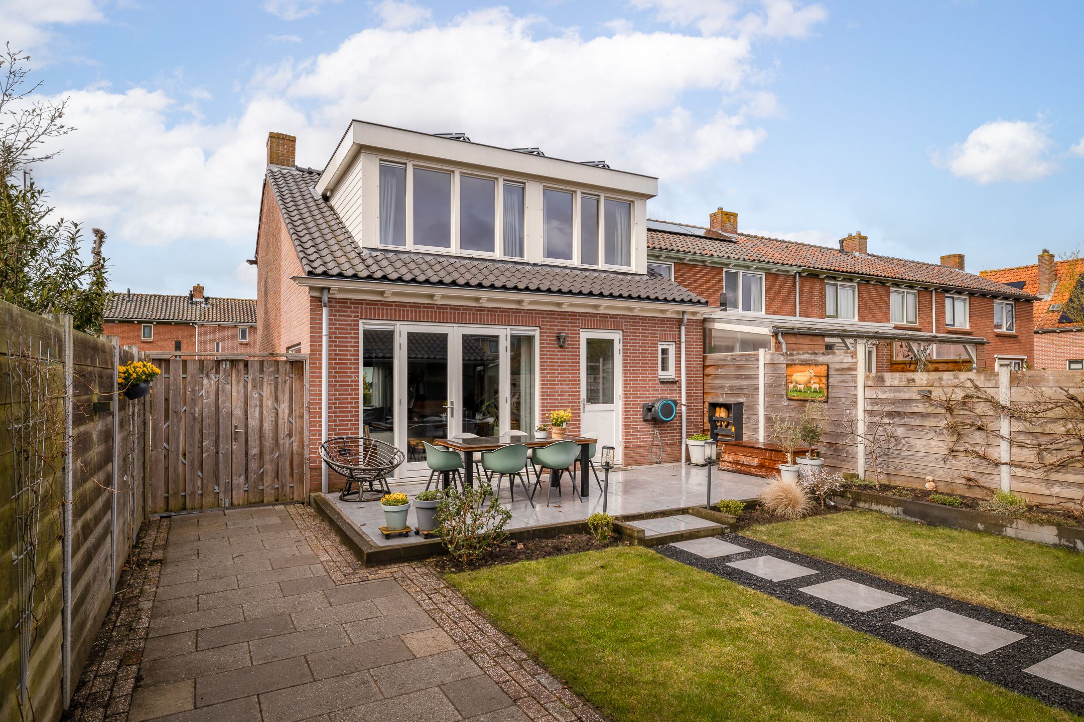 Foto 33 van Julianastraat 25