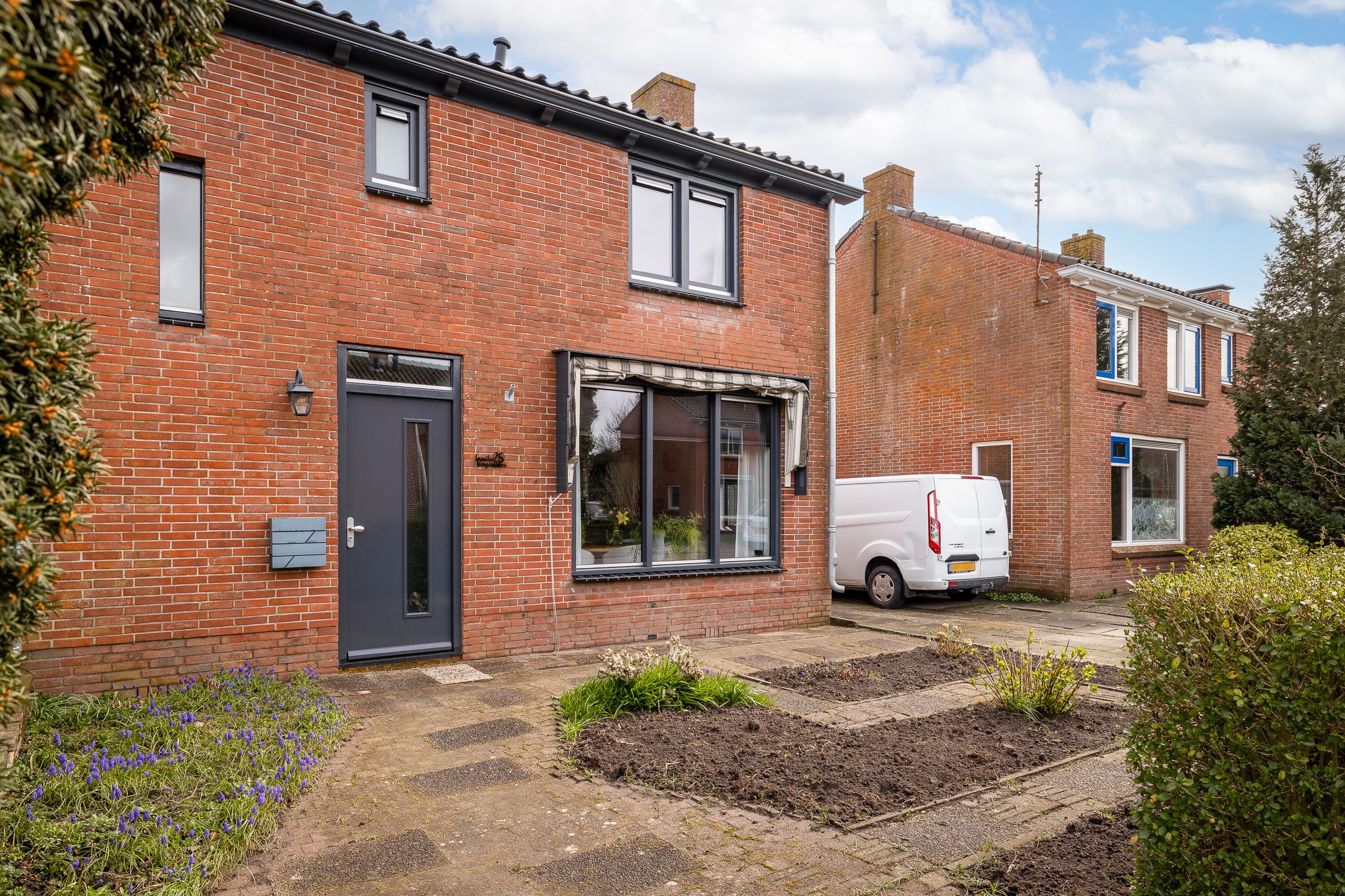 Foto 36 van Julianastraat 25