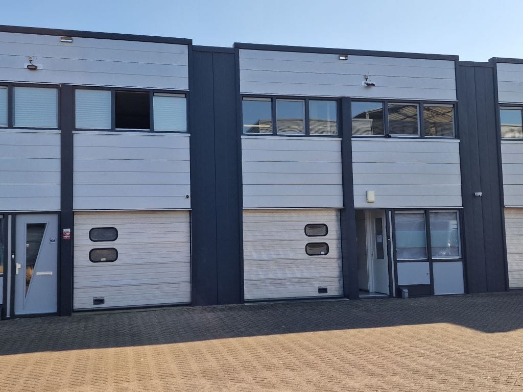 Bekijk foto 5 van Ondernemingsweg 106