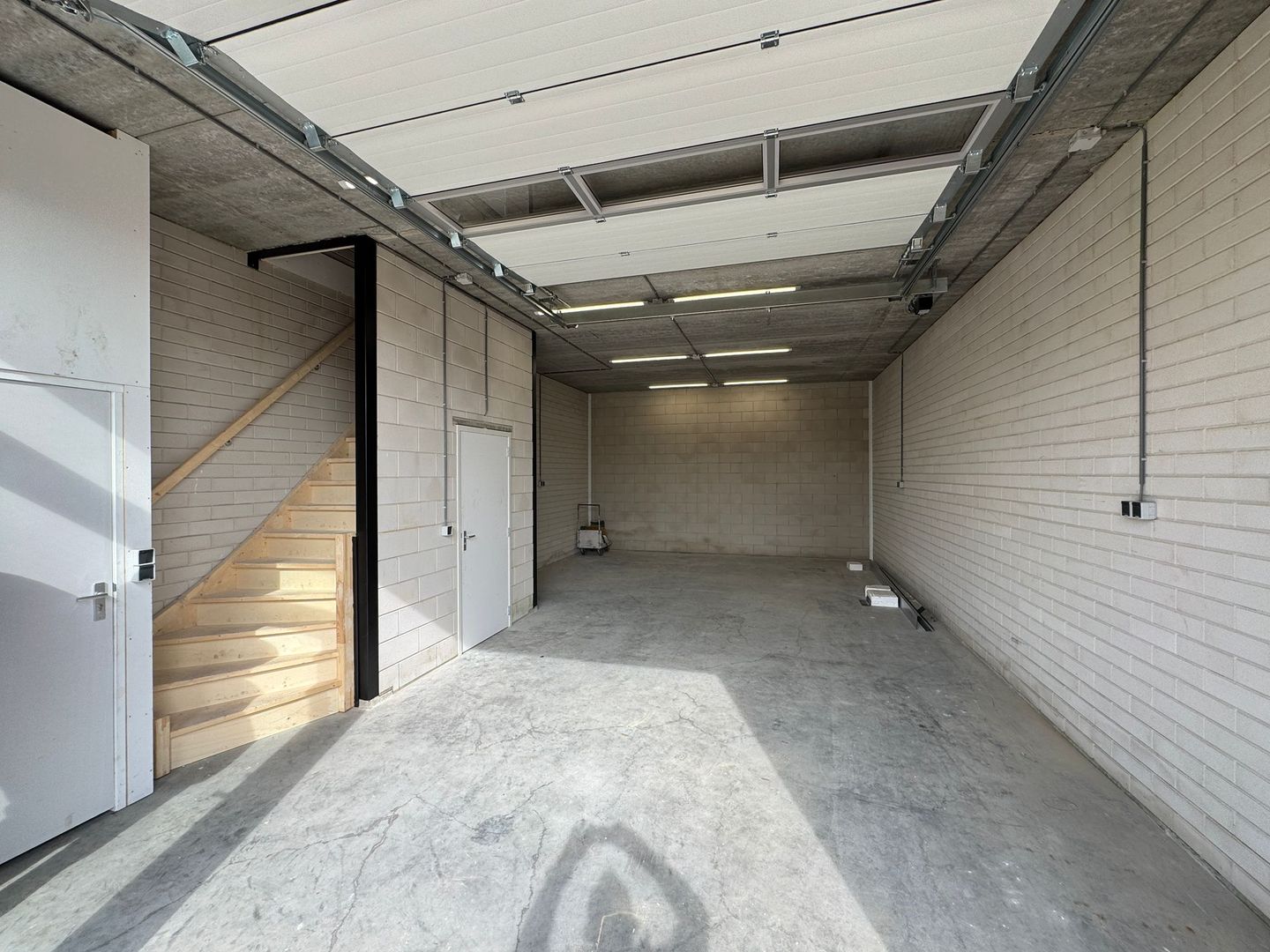 View photo 3 of Vliertwijksestraat 24-A