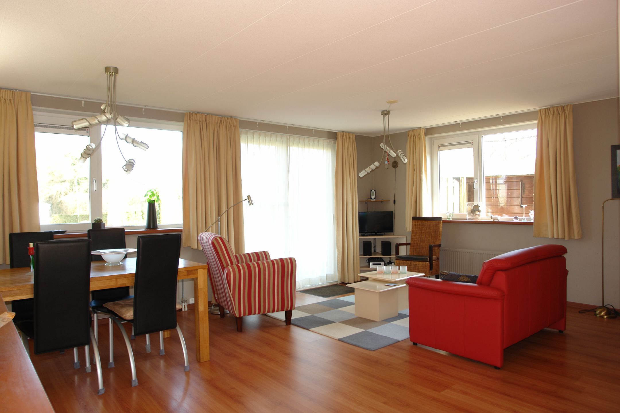 3-bedroom freehold villa in Wervershoof — photo 3 of 5