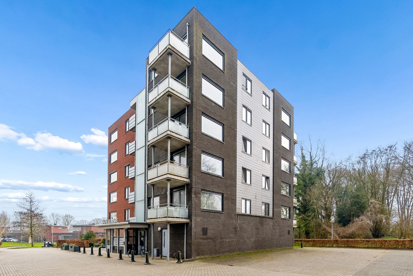 Photo 4 of Voorhof 52