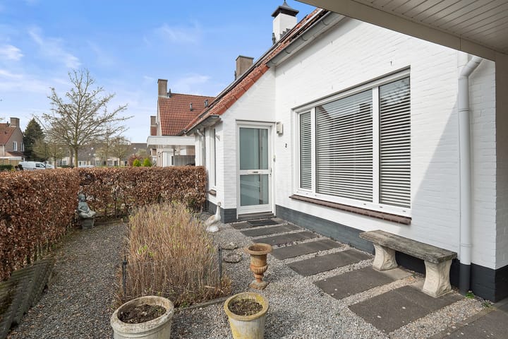 Foto 2 van Madeliefstraat 2