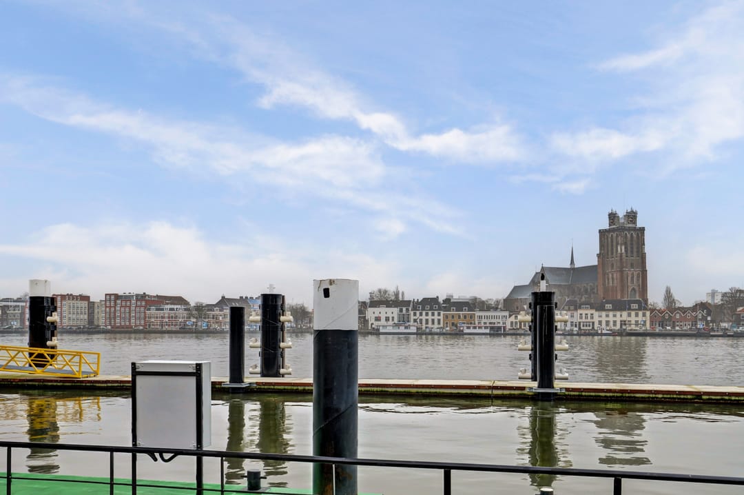 Foto 2 van Maasplein 15