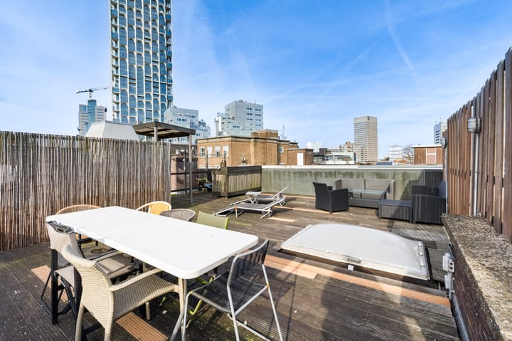 Photo 2 of Meent 72-D