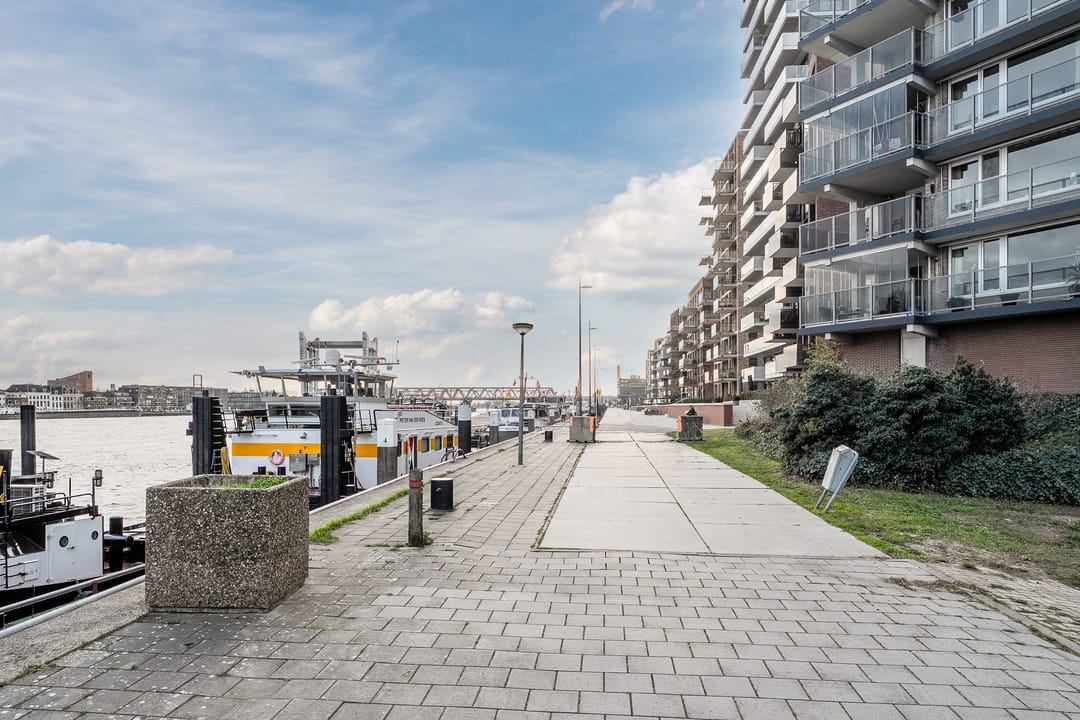 Foto 31 van Maasplein 15