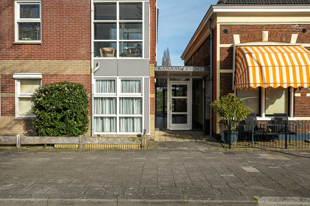 Photo 8 of Emmakade 151-A