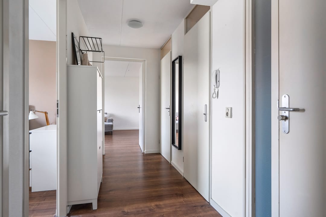 Photo 11 of Emmakade 151-A