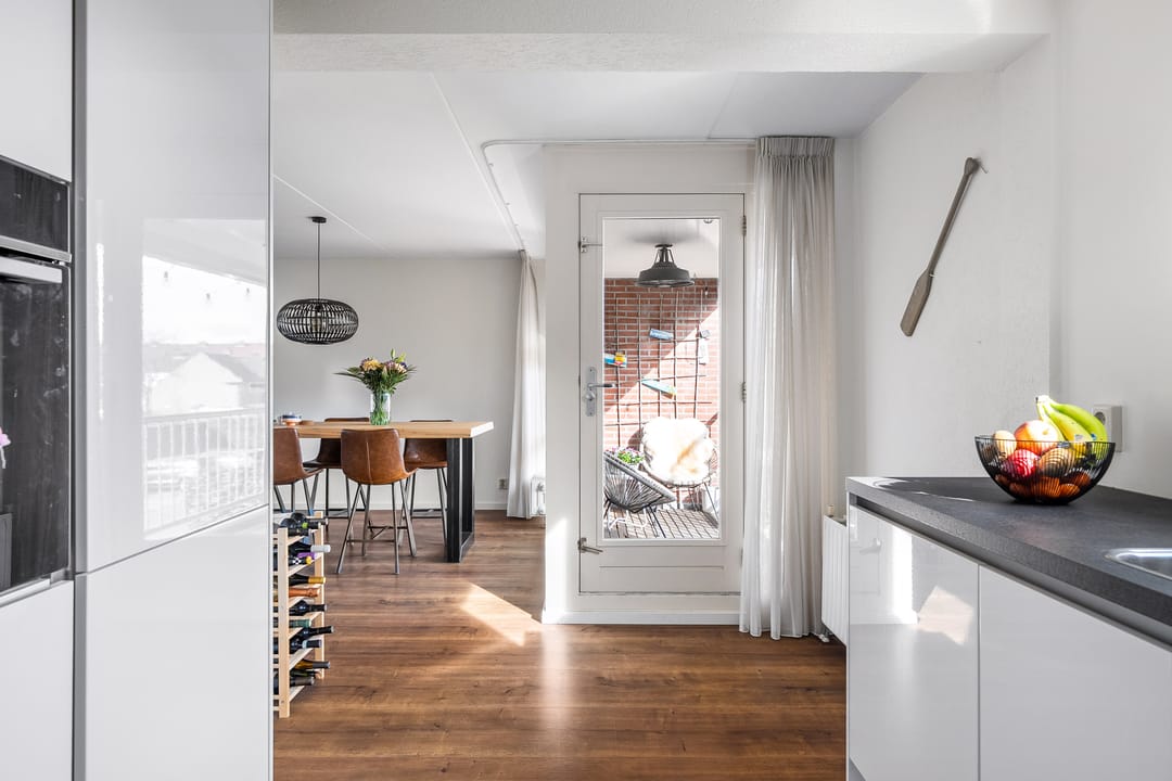 Photo 23 of Emmakade 151-A