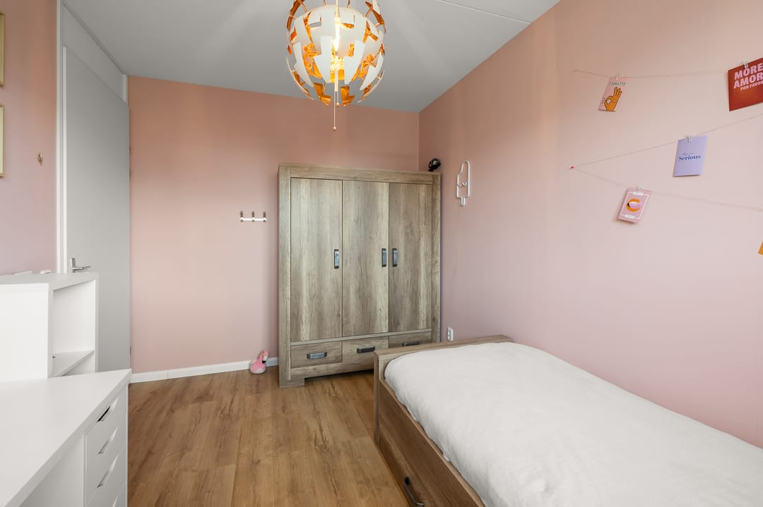 Foto 22 van Witte Ring 103