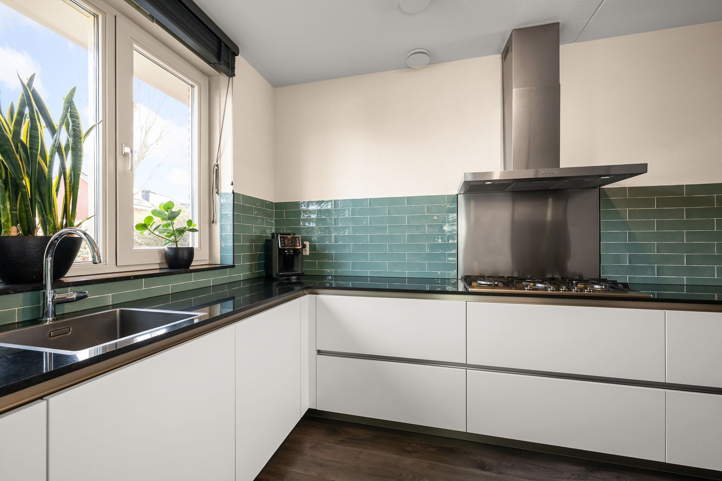 Foto 10 van Witte Ring 103